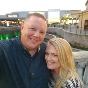 Meet your Posher, Mallory